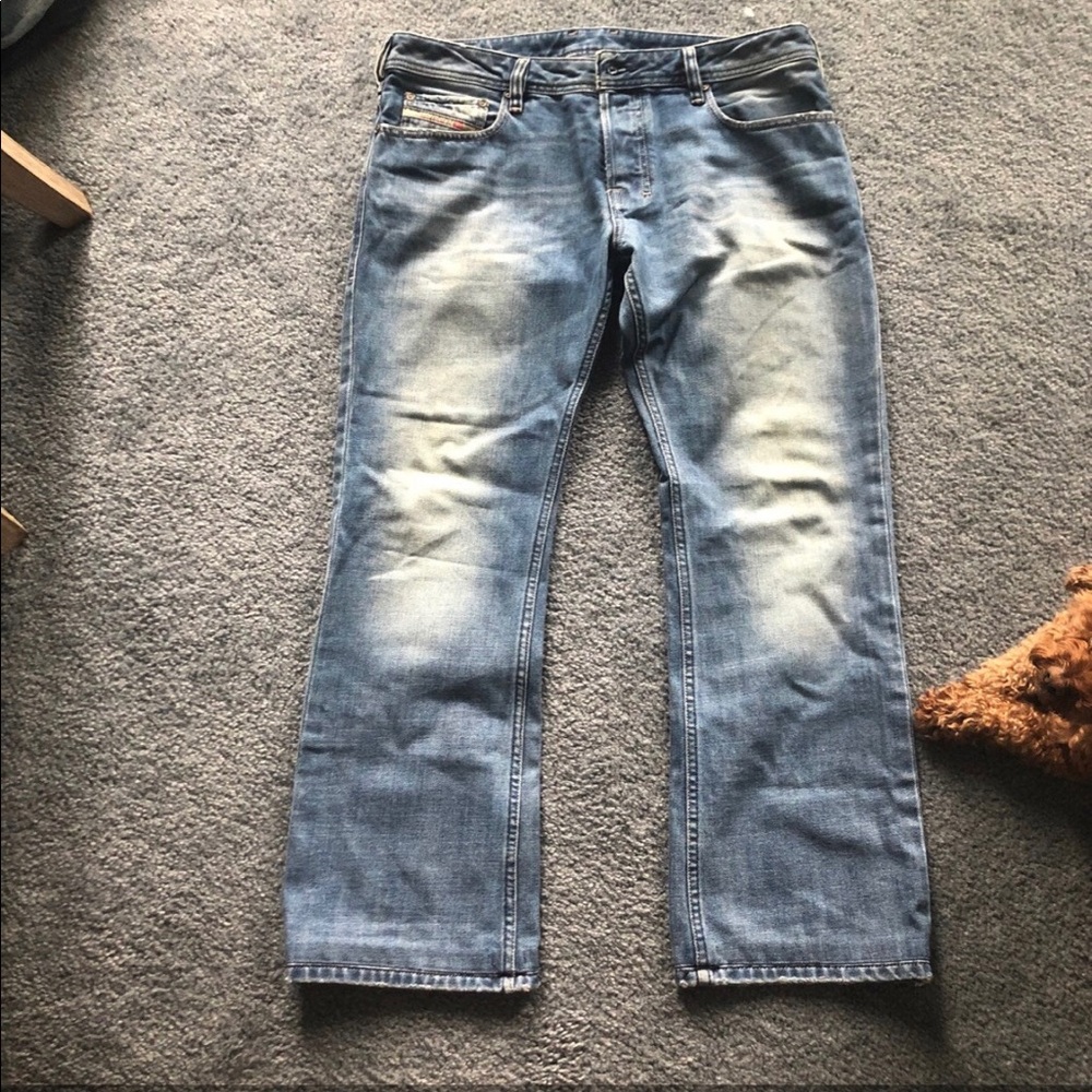 Mens diesel jeans.